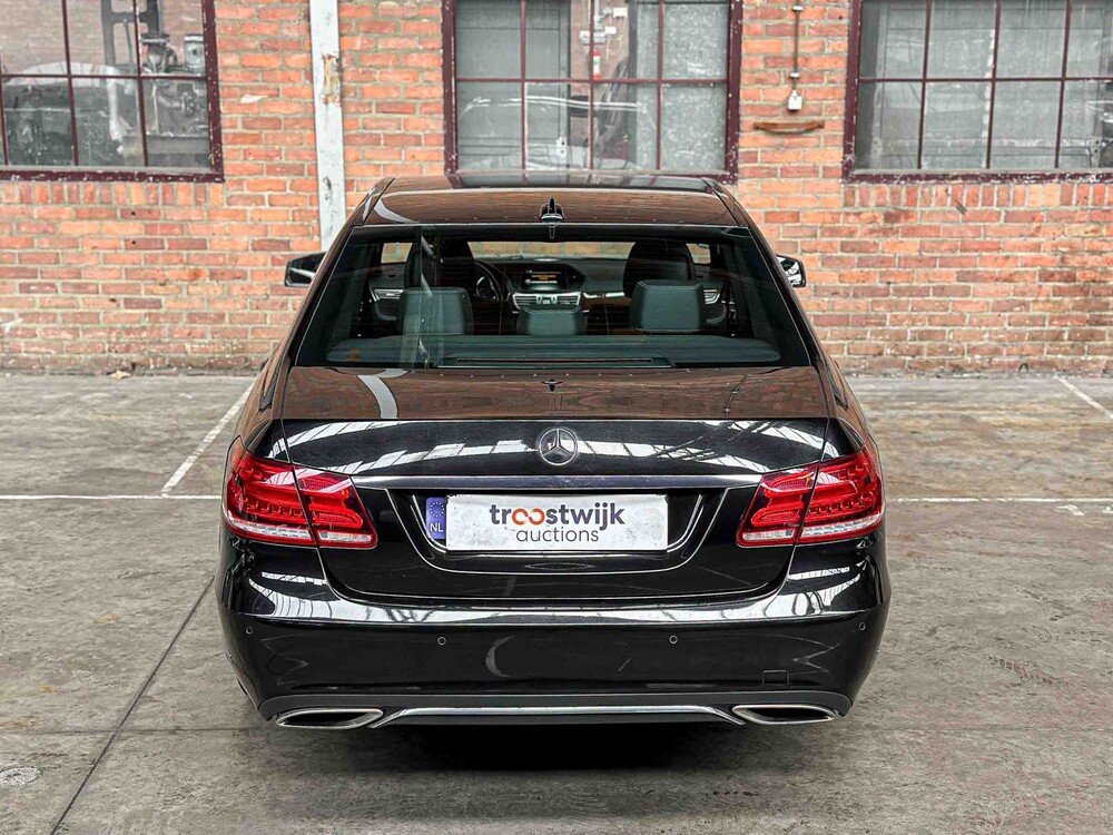 Mercedes-Benz E200 BlueTEC Ambition Avantgarde 136PS 2015 E-Klasse, KJ-641-X