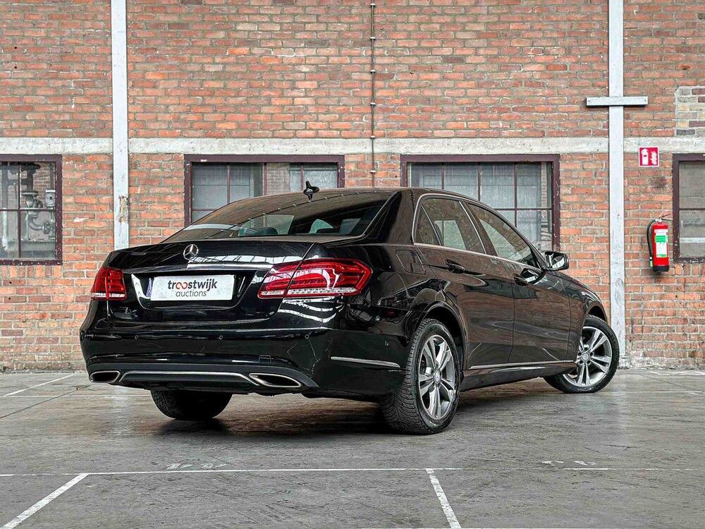 Mercedes-Benz E200 BlueTEC Ambition Avantgarde 136PS 2015 E-Klasse, KJ-641-X