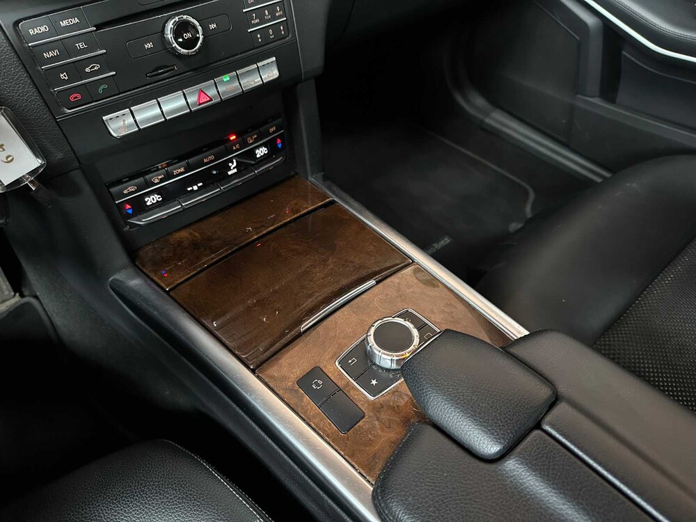 Mercedes-Benz E200 BlueTEC Ambition Avantgarde 136PS 2015 E-Klasse, KJ-641-X