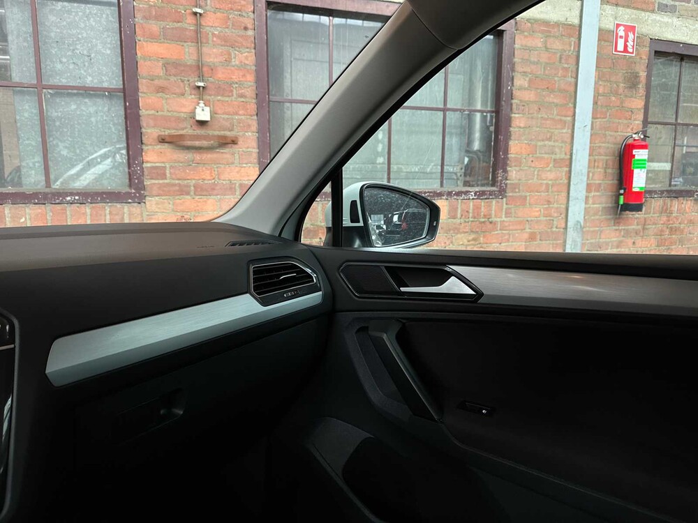 Volkswagen Tiguan 1.4 TSI Comfortline Business 125PS 2017, L-861-PS