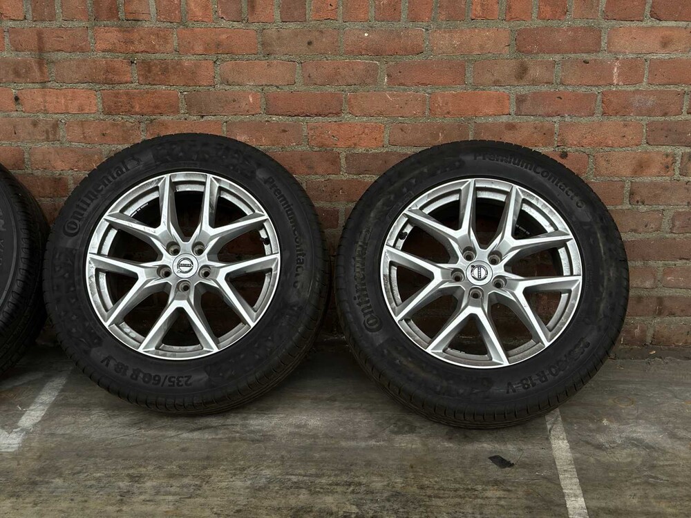 Volvo XC60 2.0 D4 AWD Momentum 190PS 2017, P-666-DB