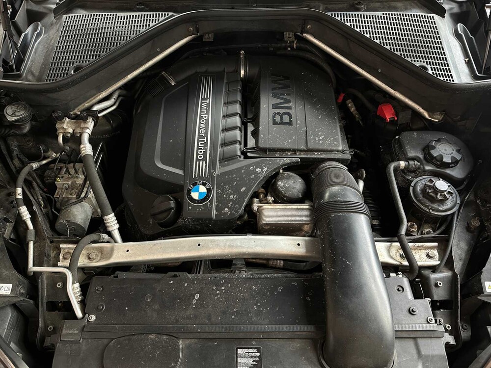 BMW X5 xDrive35i High Executive E70 306pk 2012, 83-TGT-5