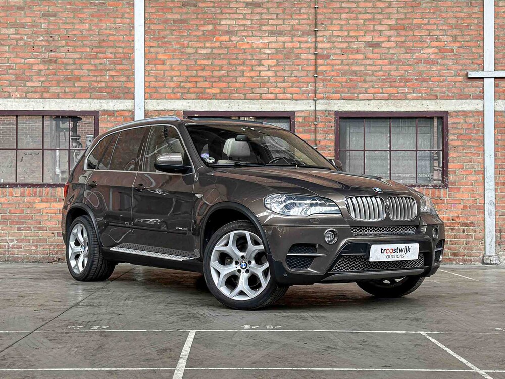 BMW X5 xDrive35i High Executive E70 306pk 2012, 83-TGT-5