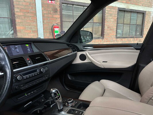 BMW X5 xDrive35i High Executive E70 306pk 2012, 83-TGT-5