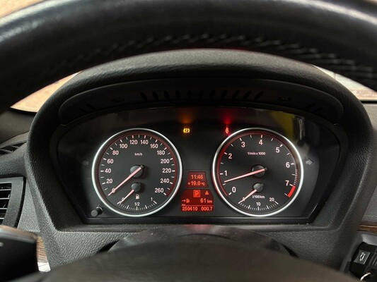 BMW X5 xDrive35i High Executive E70 306pk 2012, 83-TGT-5