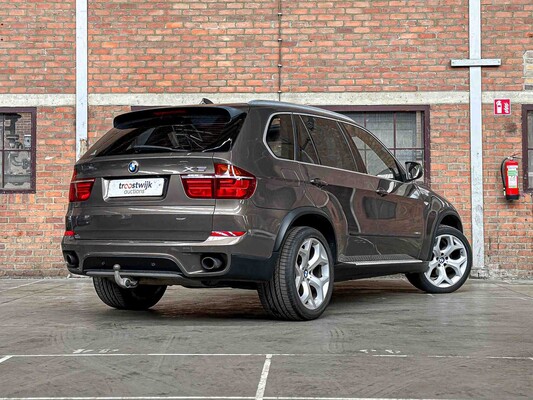 BMW X5 xDrive35i High Executive E70 306PS 2012, 83-TGT-5