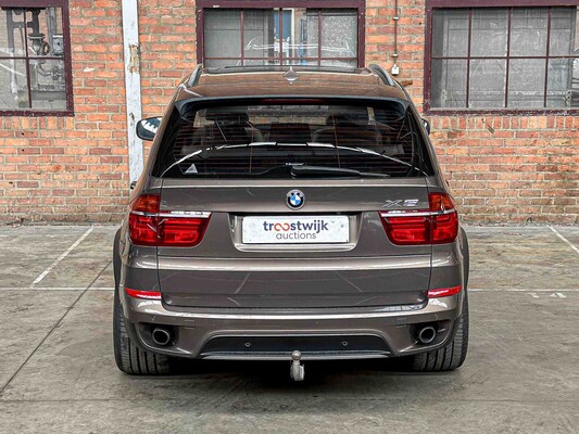 BMW X5 xDrive35i High Executive E70 306PS 2012, 83-TGT-5