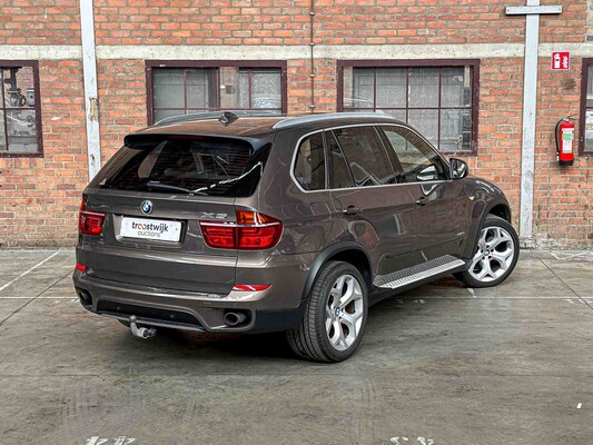 BMW X5 xDrive35i High Executive E70 306PS 2012, 83-TGT-5