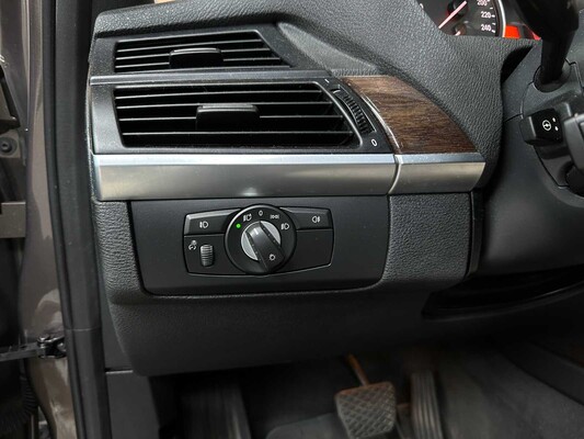 BMW X5 xDrive35i High Executive E70 306PS 2012, 83-TGT-5