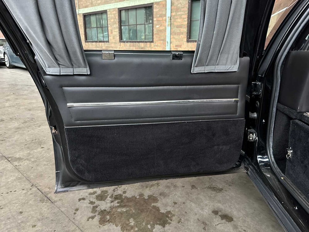 Lincoln Superior Coach Begrafenisauto Town Car 242pk 2009, 43-HRN-4 Youngtimer