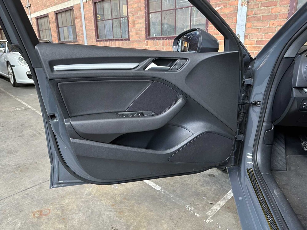 Audi A3 Limousine 1.5 TFSI CoD Sport Sport S Line Edition 150pk 2018, K-205-LS