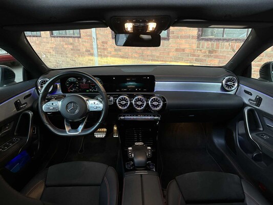 Mercedes-Benz CLA250 e AMG Limited Business Solution 160pk 2020 CLA-klasse Shooting Brake Plug-In Hybrid, J-472-VN