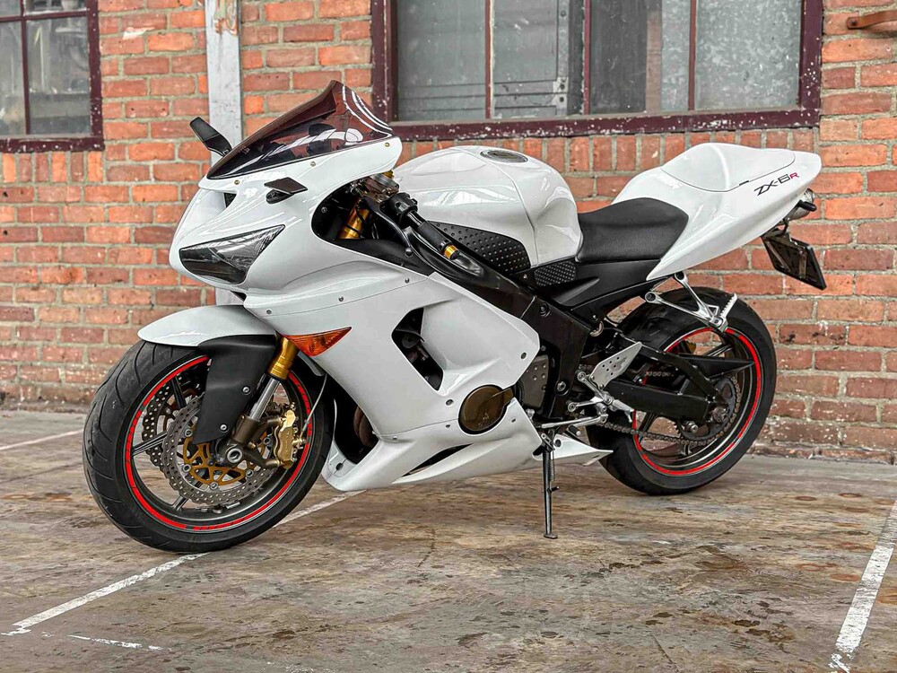 Kawasaki Ninja ZX-6R Sport 636cc 2005 Motorfiets, MN-ZS-40