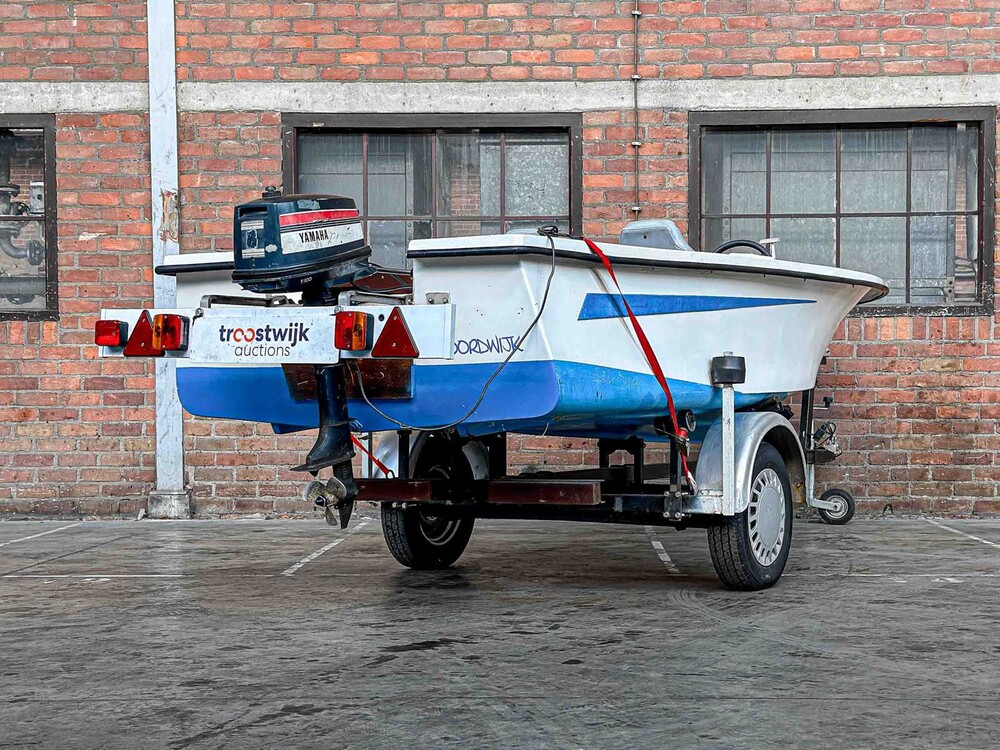 Boot Sloep 8pk + Trailer