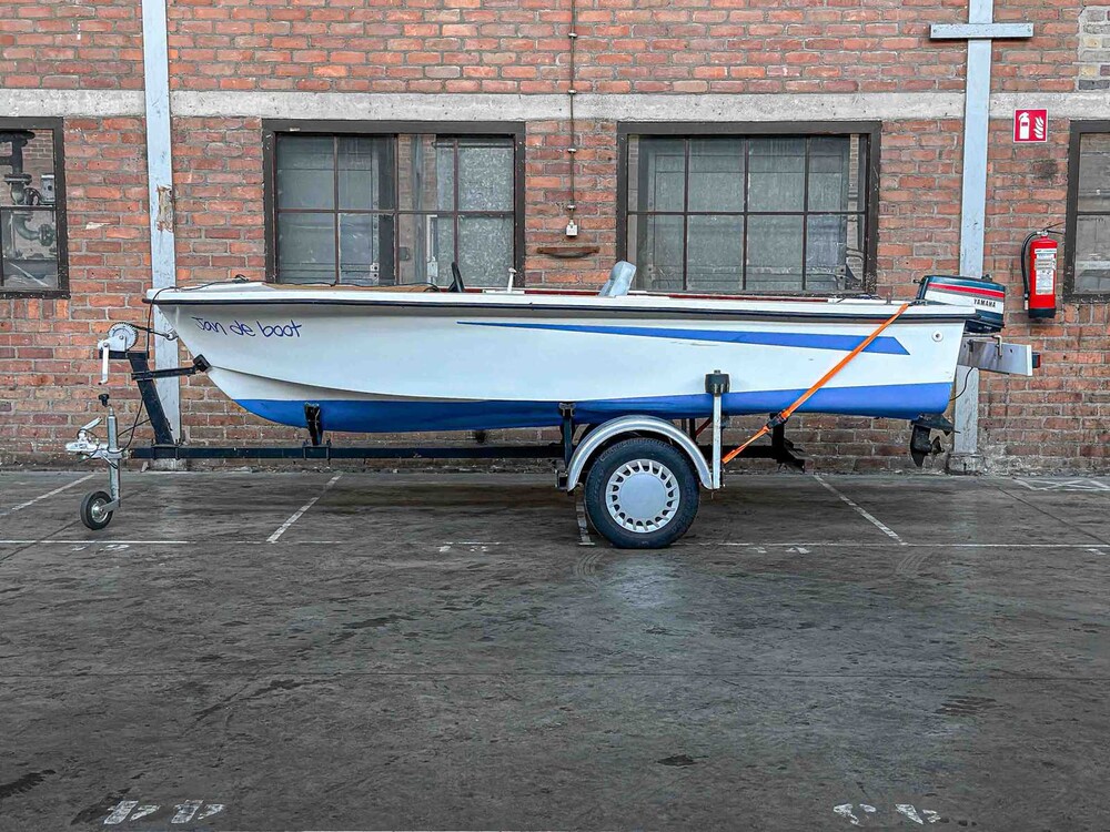 Boot Sloep 8pk + Trailer