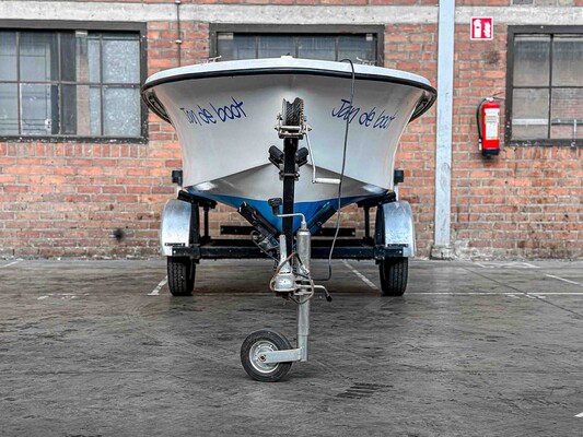 Boot Sloep 8pk + Trailer