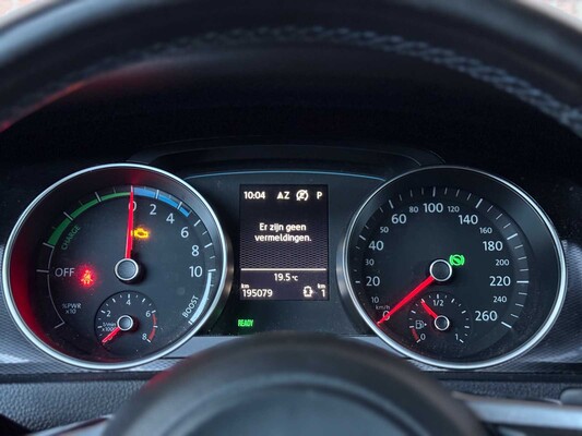 Volkswagen Golf GTE 1.4 TSI 150pk 2015, HH-798-L