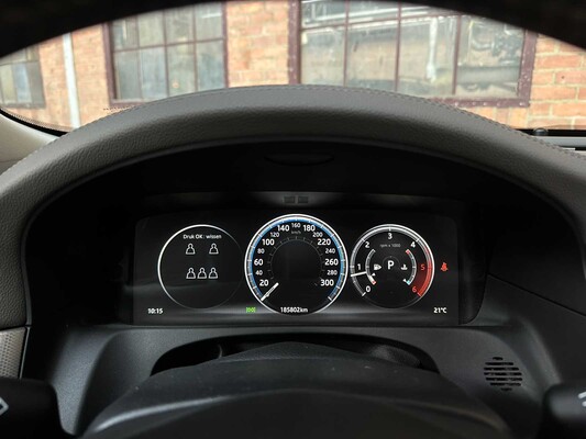 Jaguar XF 2.0d Portfolio 179pk 2017, ND-065-G