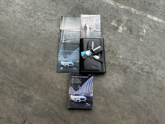 Jaguar XF 2.0d Portfolio 179pk 2017, ND-065-G