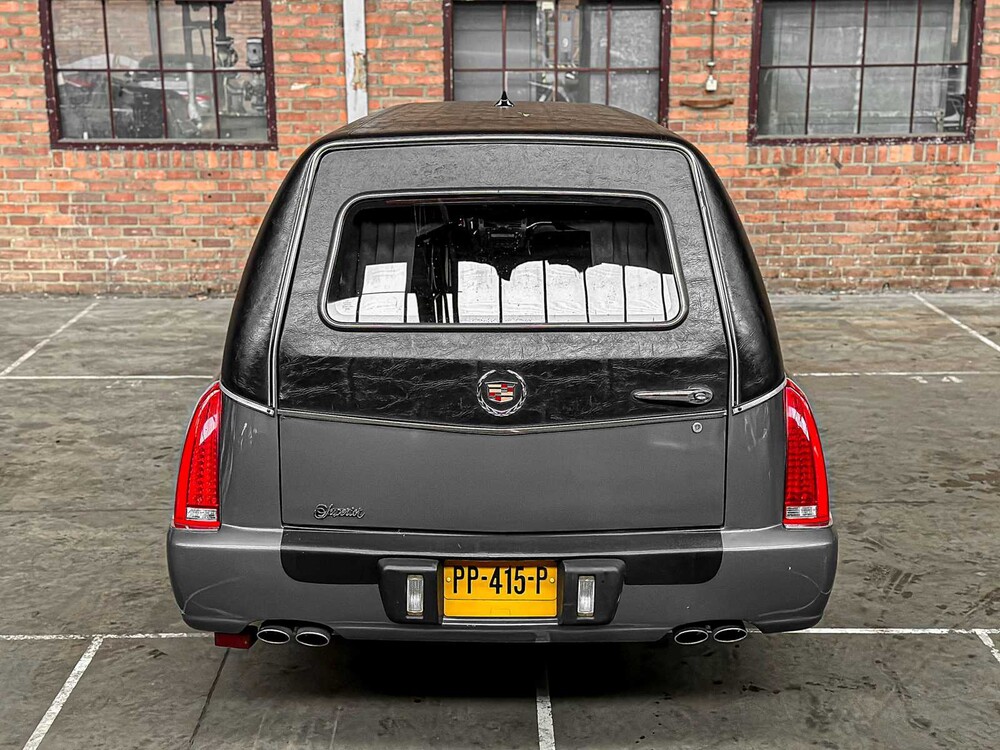 Cadillac DTS Superior Coach Begrafenisauto 305pk 2011, PP-415-P