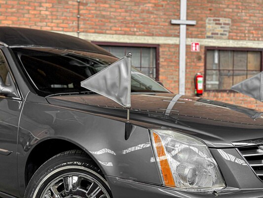 Cadillac DTS Superior Coach Begrafenisauto 305pk 2011, PP-415-P