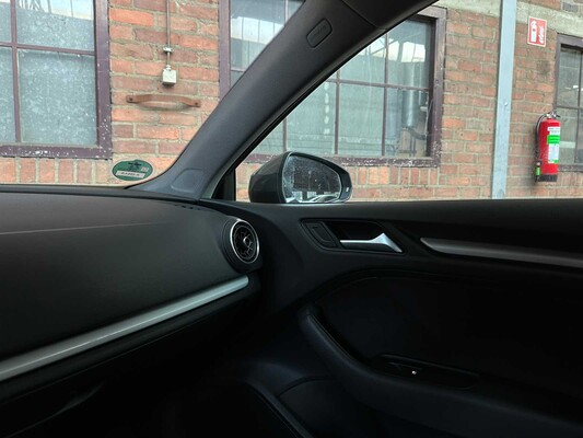 Audi A3 Limousine 1.5 TFSI CoD Sport Sport S Line Edition 150pk 2018, K-205-LS