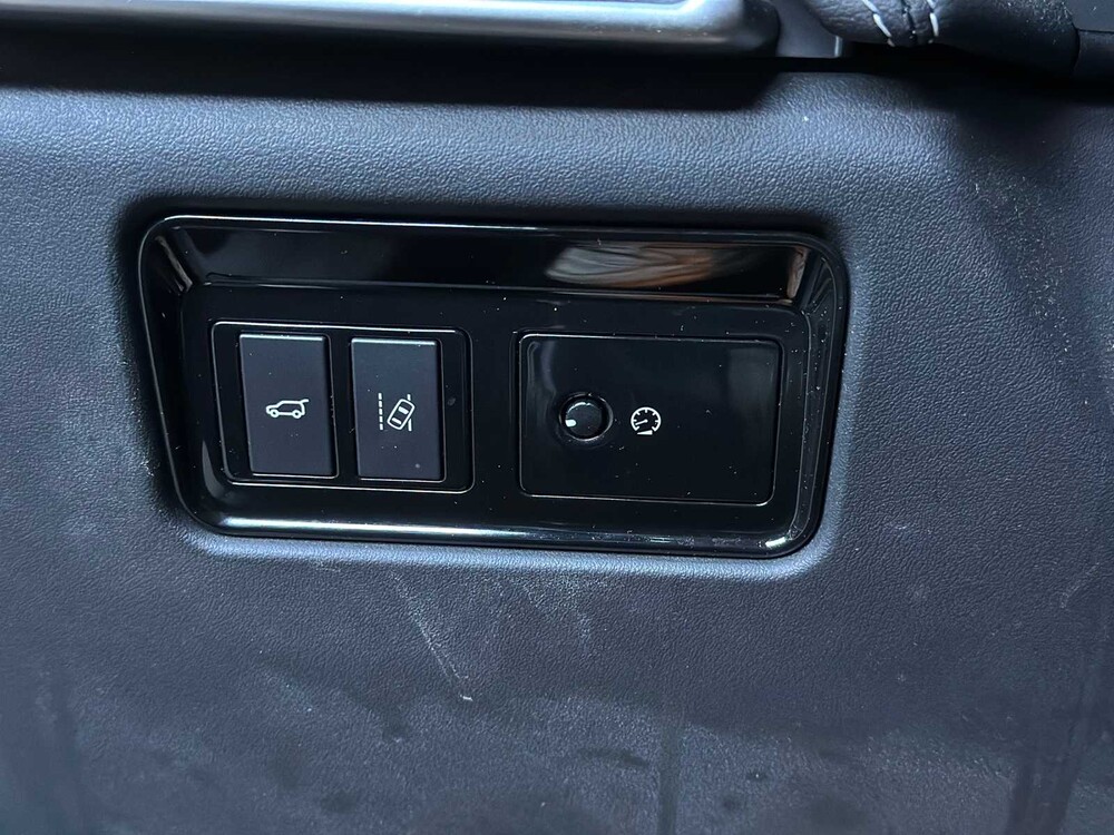 Jaguar F-PACE 2.0 Portfolio AWD 20d 2016 (origineel Nederlands)