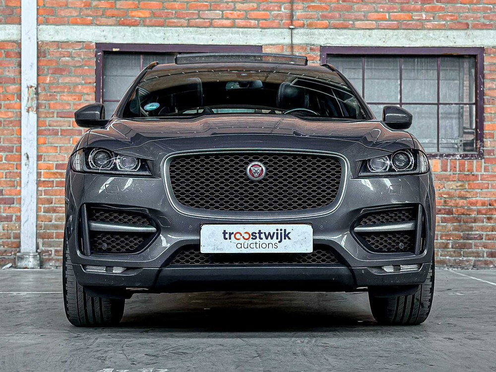 Jaguar F-PACE 2.0 Portfolio AWD 20d 2016 (origineel Nederlands)