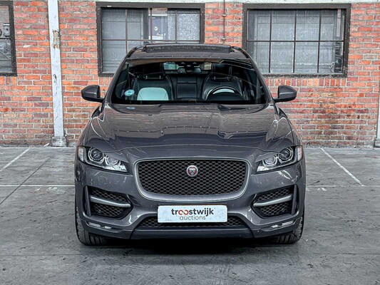 Jaguar F-PACE 2.0 Portfolio AWD 20d 2016 (origineel Nederlands)