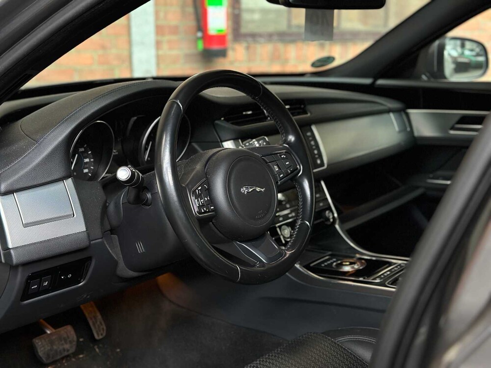 Jaguar XF 20d prestige aut 180pk 2018
