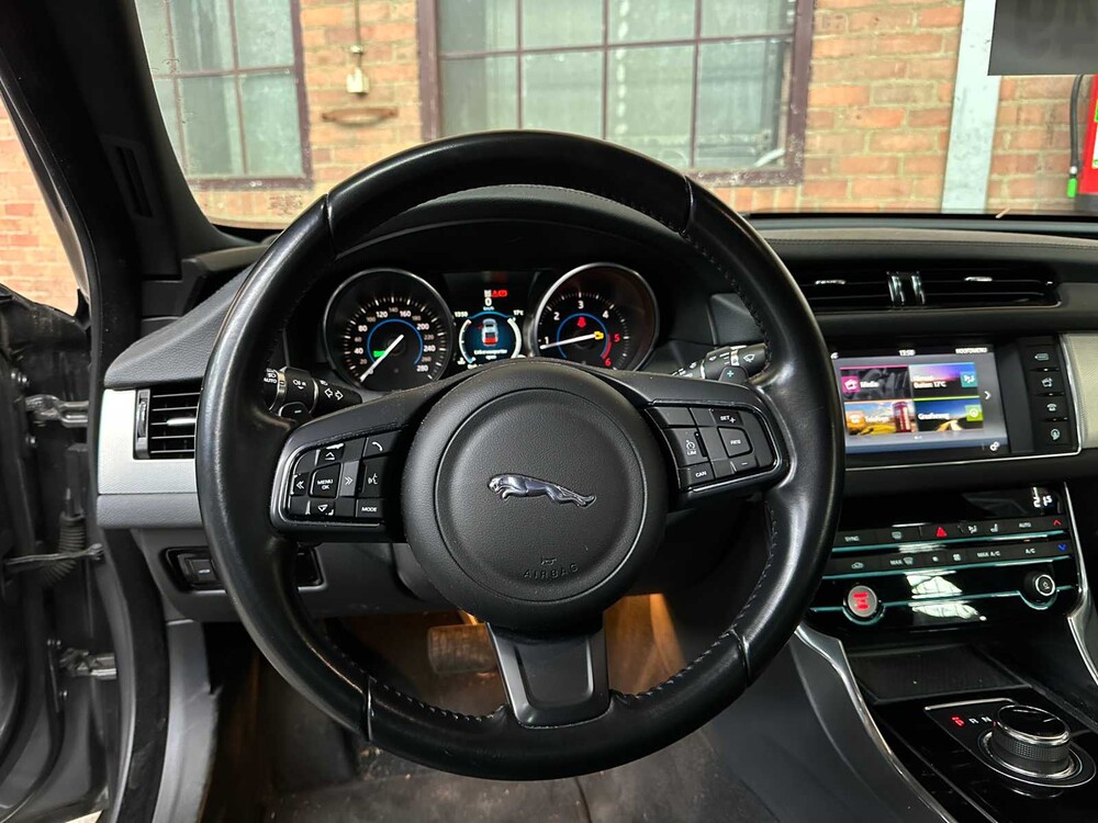 Jaguar XF 20d prestige aut 180pk 2018