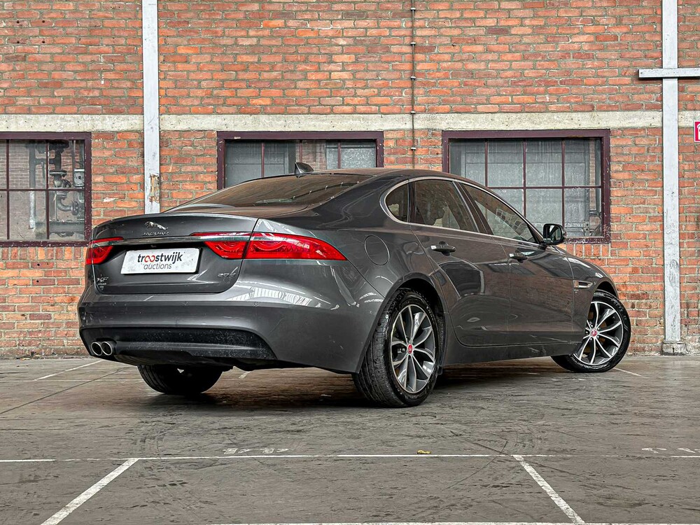 Jaguar XF 20d prestige aut 180pk 2018