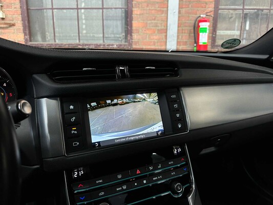 Jaguar XF 20d prestige aut 180pk 2018