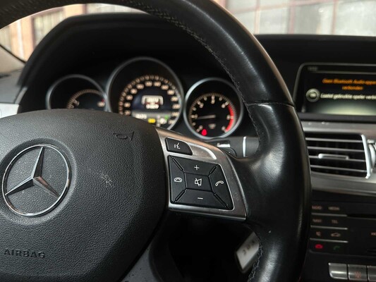 Mercedes-Benz E200 BlueTEC Ambition 136pk 2015 E-klasse, NP-203-H