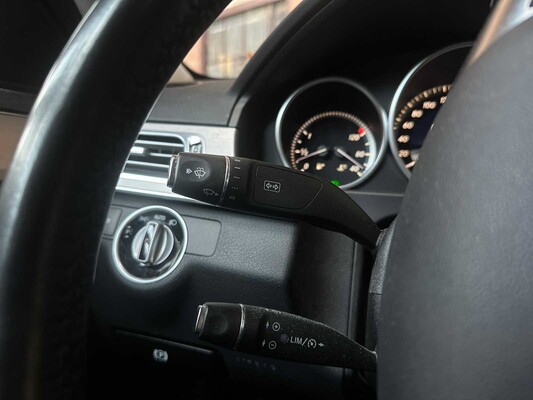 Mercedes-Benz E200 BlueTEC Ambition 136pk 2015 E-klasse, NP-203-H