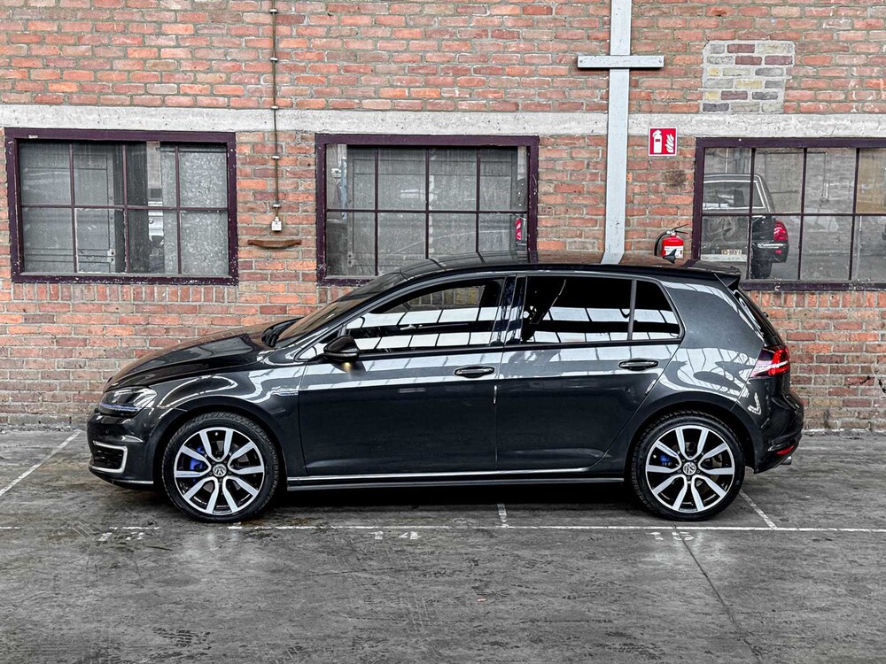 Volkswagen Golf GTE 1.4 TSI 150pk 2015, HH-798-L