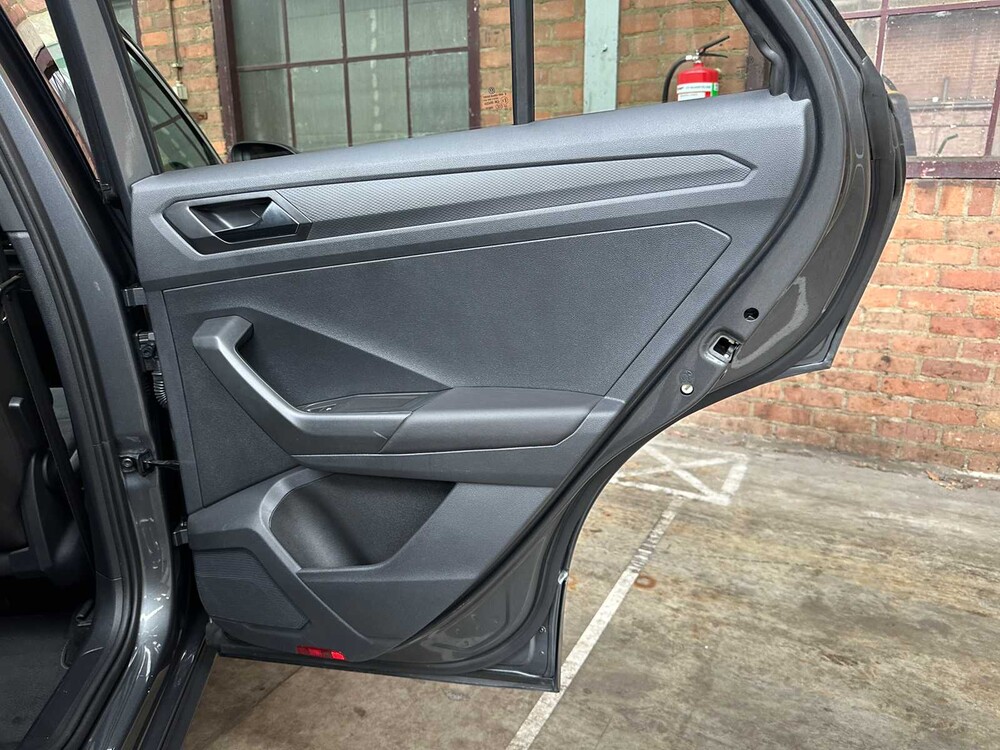 Volkswagen T-Roc R-line 1.5 150pk 2024