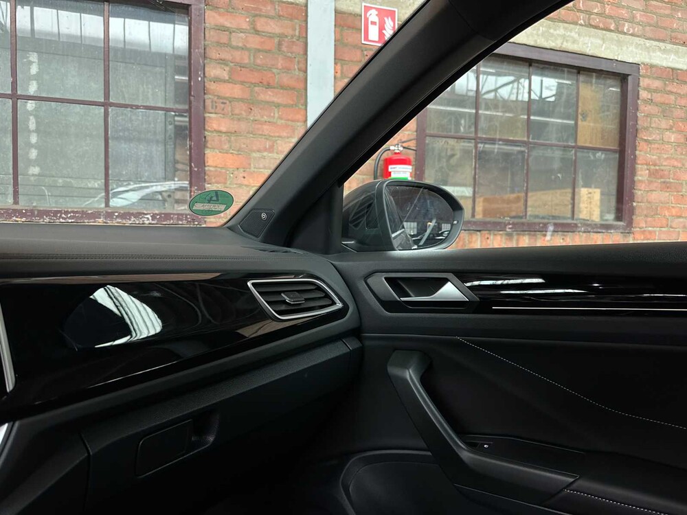 Volkswagen T-Roc R-line 1.5 150pk 2024