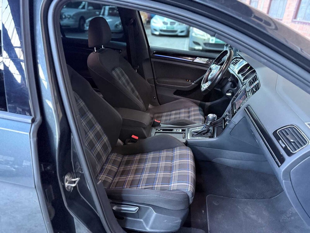 Volkswagen Golf GTE 1.4 TSI 150pk 2015, HH-798-L