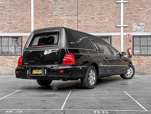 Lincoln Superior Coach Begrafenisauto Town Car 242pk 2009, 43-HRN-4 Youngtimer