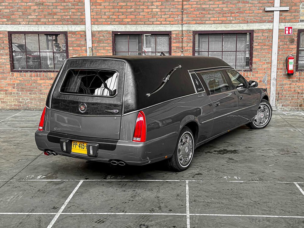 Cadillac DTS Superior Coach Begrafenisauto 305pk 2011, PP-415-P