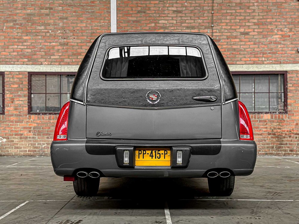 Cadillac DTS Superior Coach Begrafenisauto 305pk 2011, PP-415-P