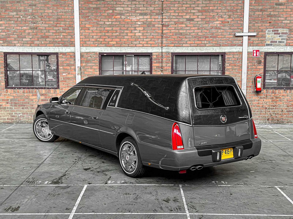 Cadillac DTS Superior Coach Begrafenisauto 305pk 2011, PP-415-P