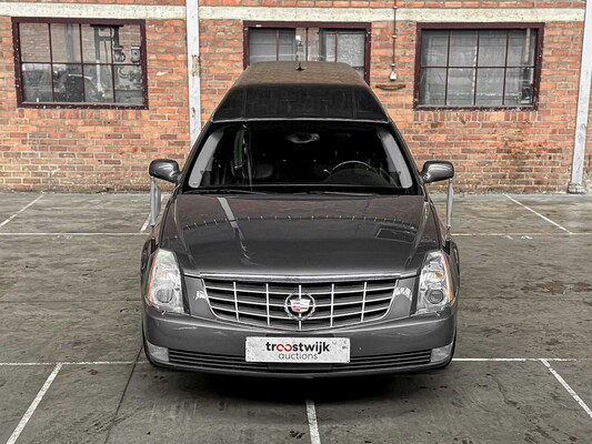 Cadillac DTS Superior Coach Begrafenisauto 305pk 2011, PP-415-P