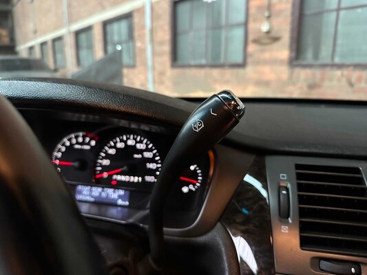 Cadillac DTS Superior Coach Begrafenisauto 305pk 2011, PP-415-P