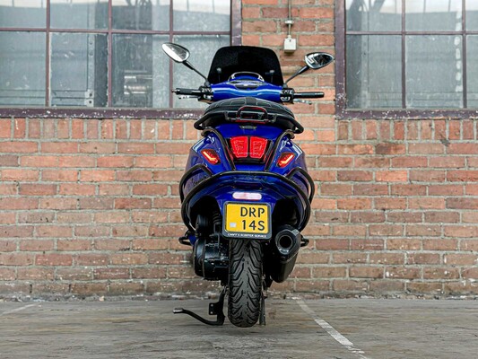 Vespa Sprint 4T Sport 80cc FULL OPTION, DRP-14-S
