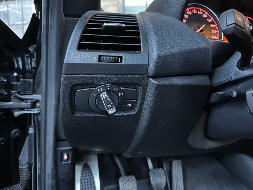 BMW 135i M-tech Coupé E82 N55 1-serie 306pk 2011 80.000km Handgeschakeld, NK-616-J