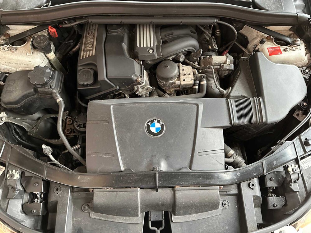 BMW X1 sDrive18i Executive 150pk 2010, 75-LDD-2