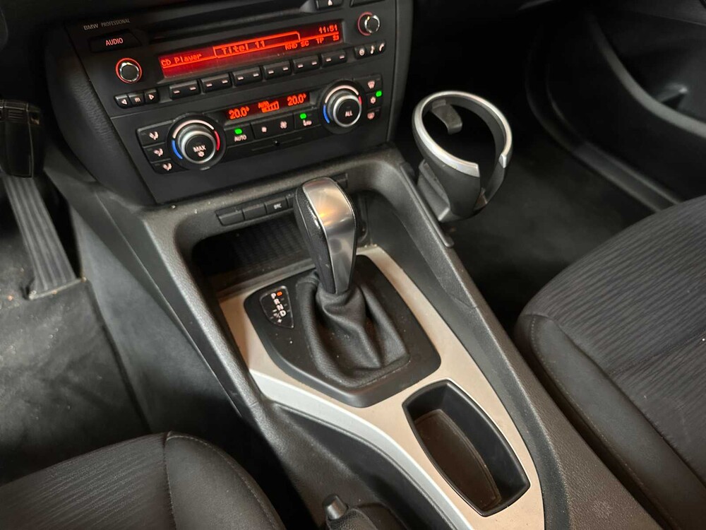 BMW X1 sDrive18i Executive 150pk 2010, 75-LDD-2