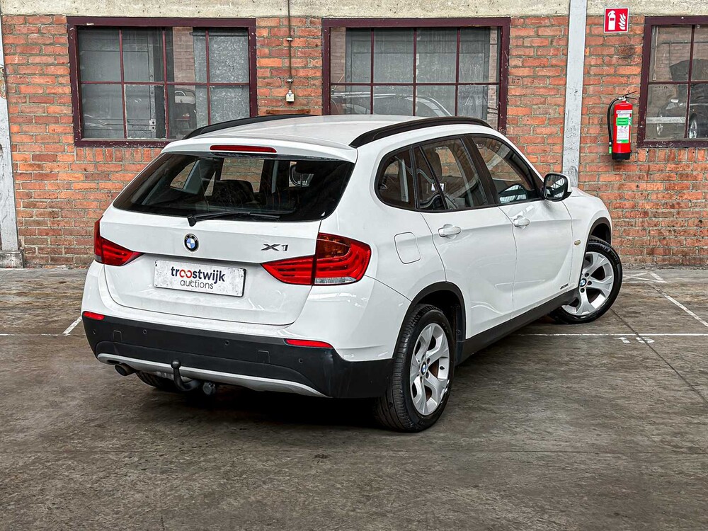 BMW X1 sDrive18i Executive 150pk 2010, 75-LDD-2